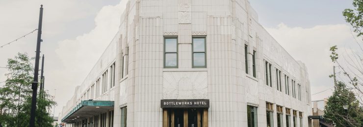 photo-1692153142886-9881d0457b82